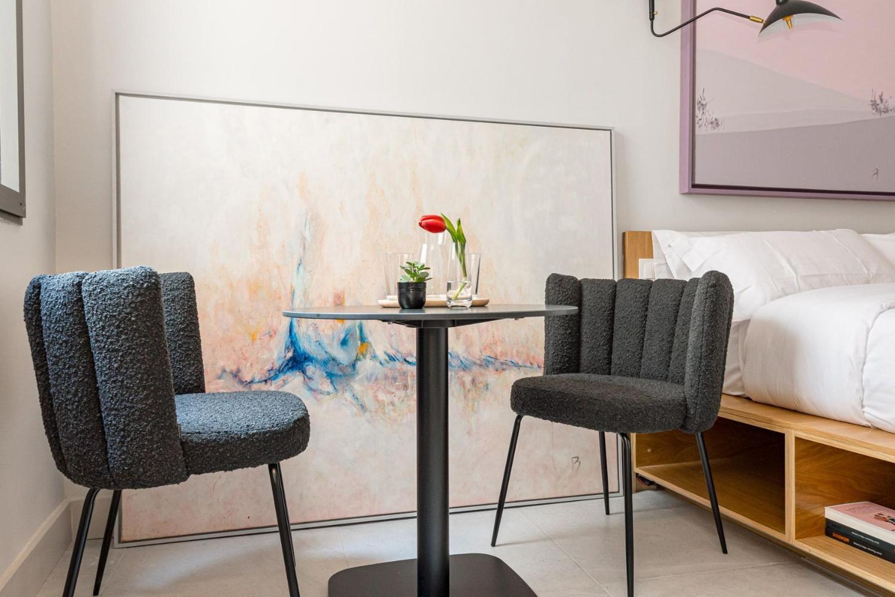 Centric Creative Rooms Мадрид Экстерьер фото