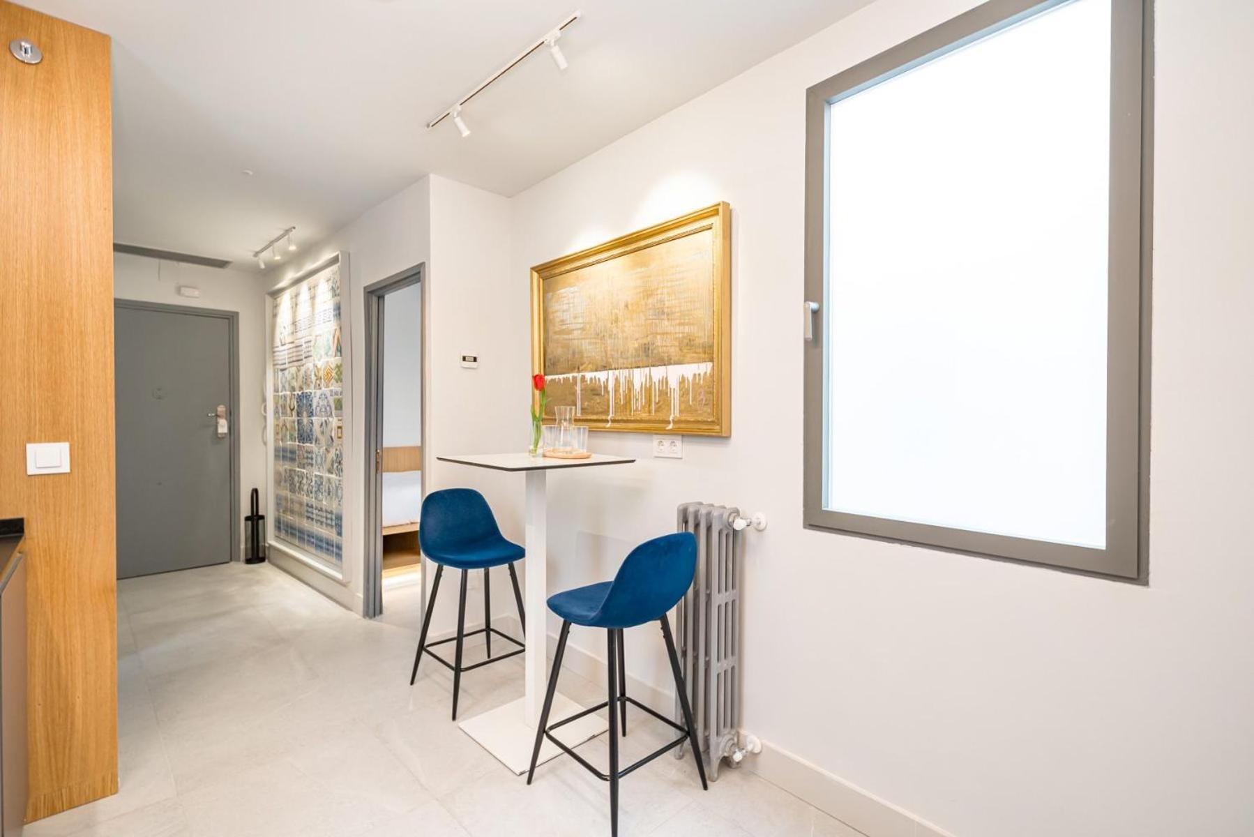 Centric Creative Rooms Мадрид Экстерьер фото